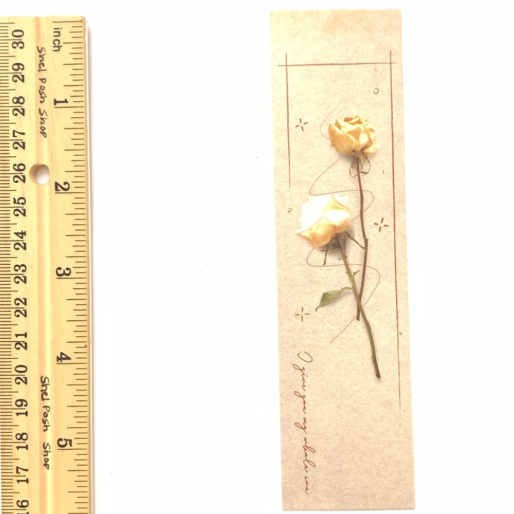 New Flower Bookmark - Picture 2 of 2